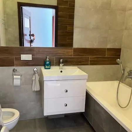 Samodzielne Mieszkanie Na Osiedlu Nowy Rakow Apartament Warszawa